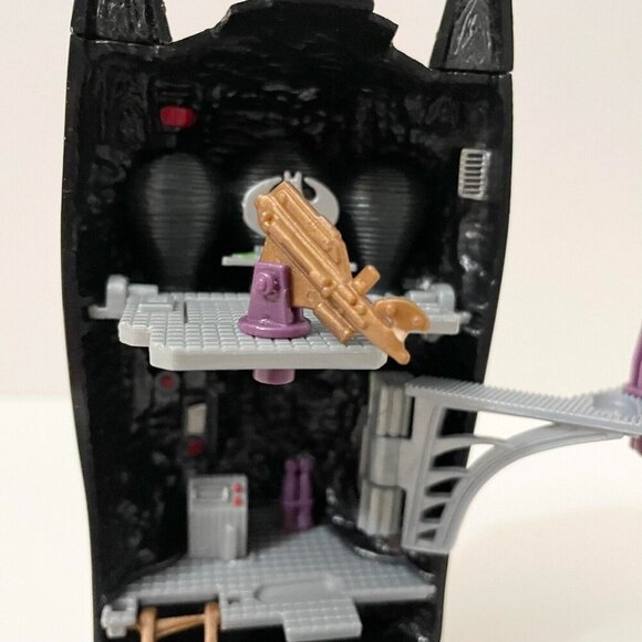 Vintage 1995 Kenner DC Comics Batman Forever Bat Cave Playset Incomplete - Picture 13 of 16
